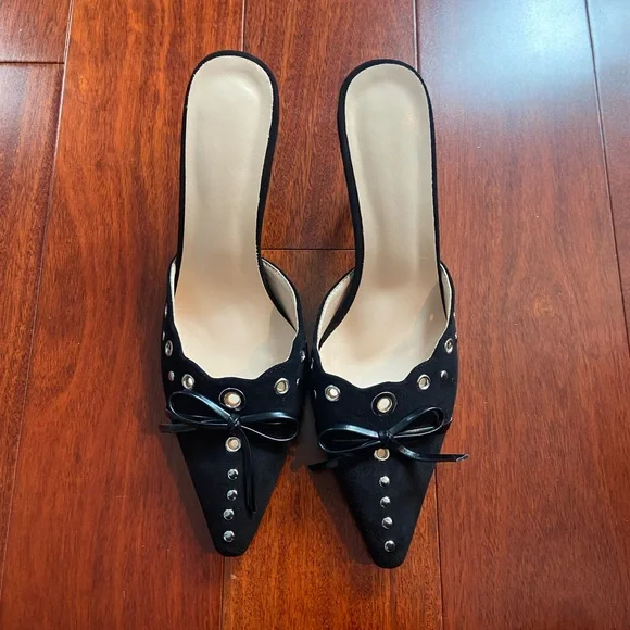 Black Studded Bow Kitten Heels Size 8.5 - Picture 7 of 9